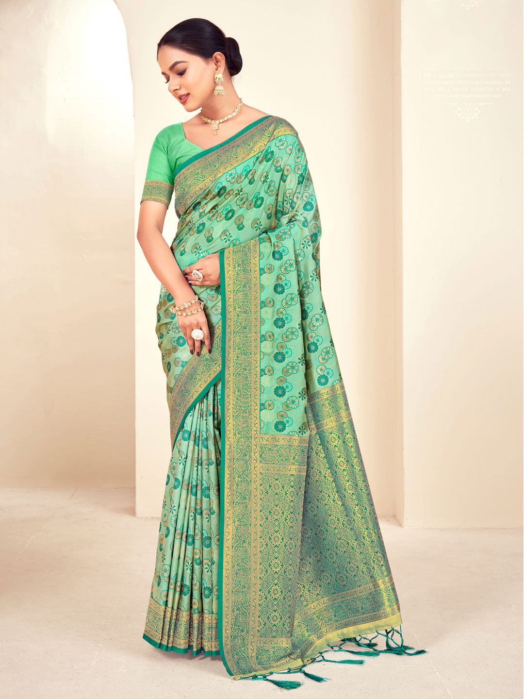 Majestik Silk By Bunawat Wedding Wear Paithani Silk Sarees Wholesale Online